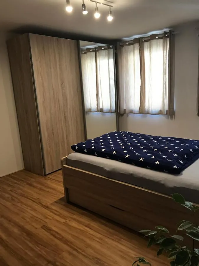 Unterkunft In Wiesent Fuer Handwerker-/Monteure Berufsreisende Apartment